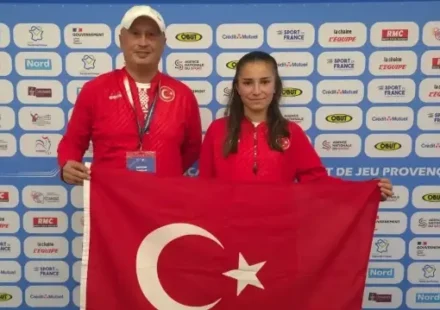 yagmur tosundan bronz madalya zFc6clFt.webp