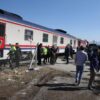 yolcu treni ogrenci servisine carpti cok sayida yarali var OtsLlM53.jpg