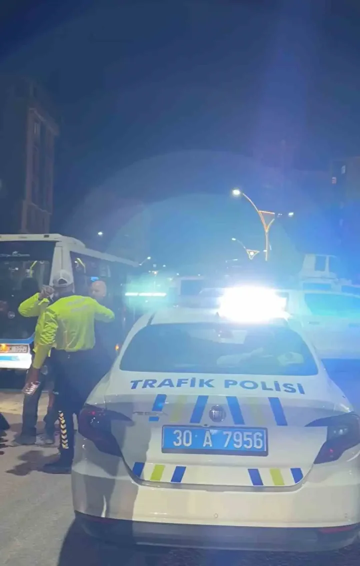 yuksekovada bicakli arbede bir kisi yaralandi 1 DL3tIPBn