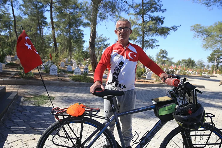 zelzele farkindaligi ve sarsinti sehitleri icin izmirden kahramanmarasa pedal cevirdi 4 7JDvSDU9